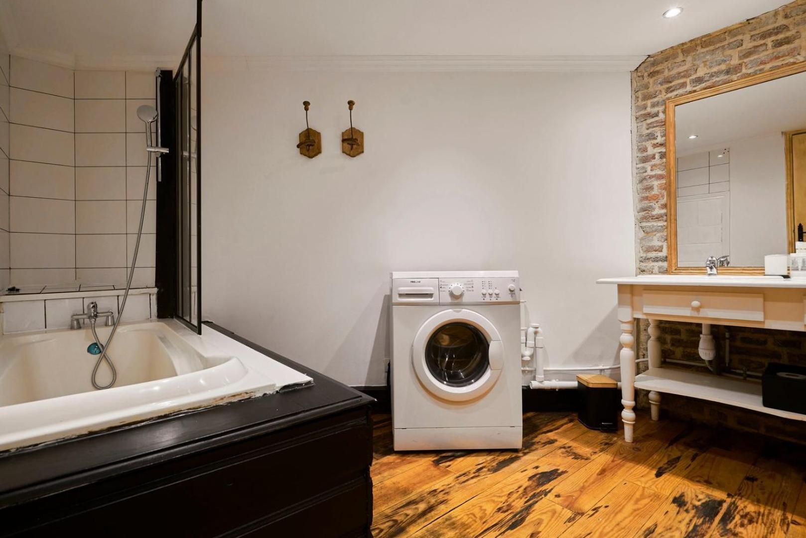 Old Lille Charming Duplex Apartment Bagian luar foto